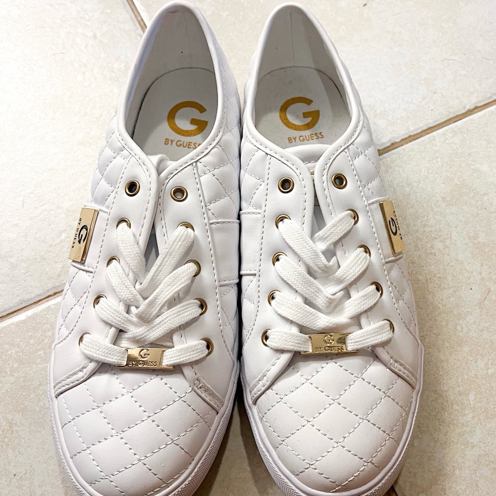 GUESS Women's White Quilted Lace-Up Sneakers